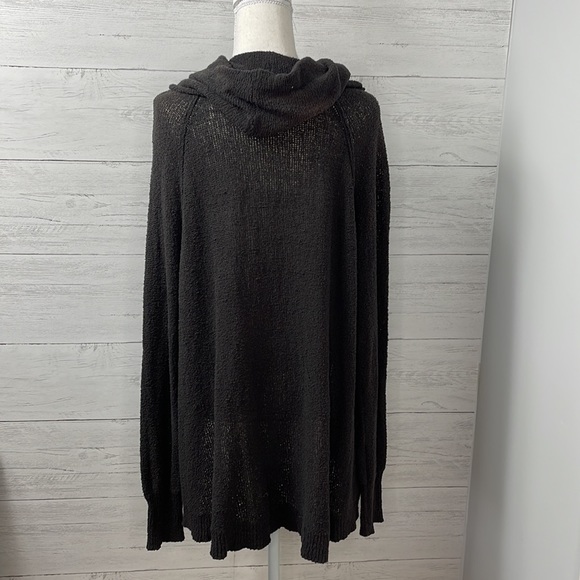 FREE PEOPLE SWEATER - Picture 5 of 7